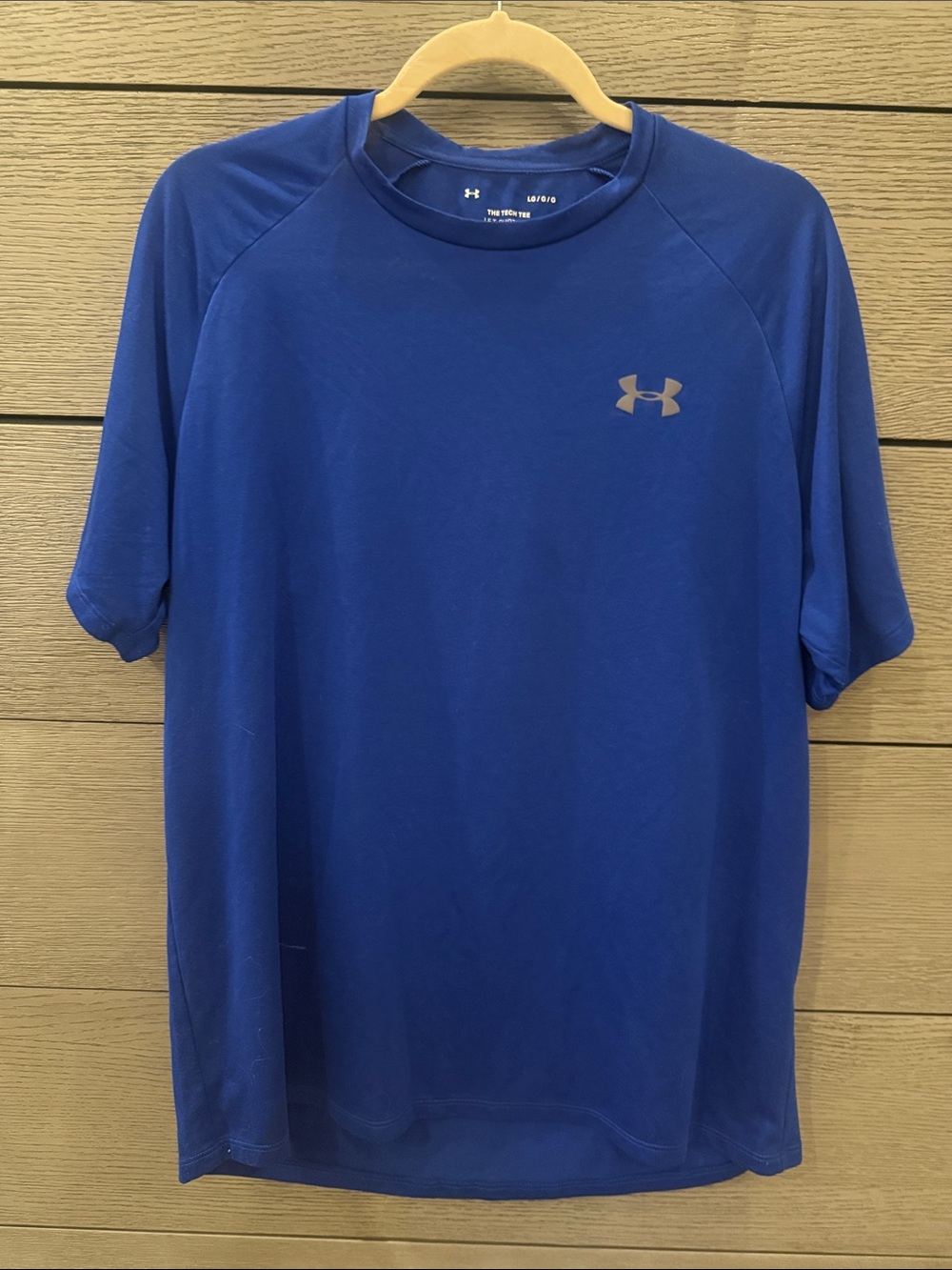Under Armour Men's Blue HeatGear Short Sleeve Shirt